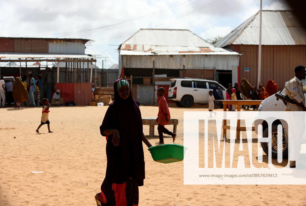Camps turn into permanent settlements amid ongoing crisis in Somalia MOGADISHU, SOMALIA - MAY 26: A view of a camp as millions of people living in camps that have gradually turned into permanent settlements, where they continue to face difficult living conditions amid insecurity, conflict and drought in the capital Mogadishu, Somalia, on May 26, 2026. Metin Yuksel Kaya Anadolu Mogadishu Somalia. Editorial use only. Please get in touch for any other usage.