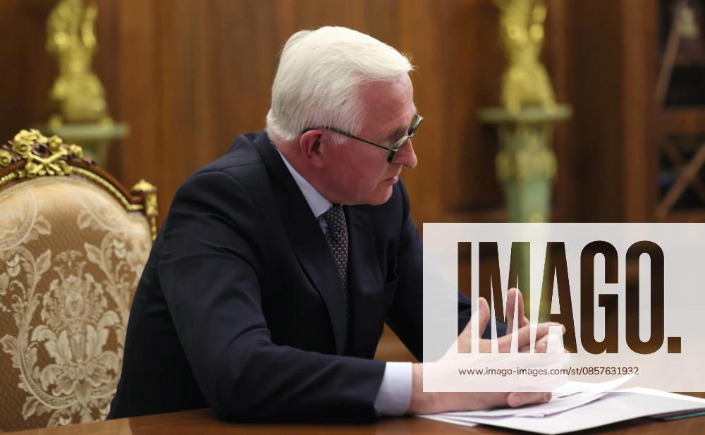 Russian Union of Industrialists and Entrepreneurs president Alexander Shokhin delivers his report to Russian President Vladimir Putin, during a face-to-face meeting at the Kremlin, May 26, 2026 in Moscow, Russia. Moscow Russia - ZUMAp138 20260526_zaa_p138_003