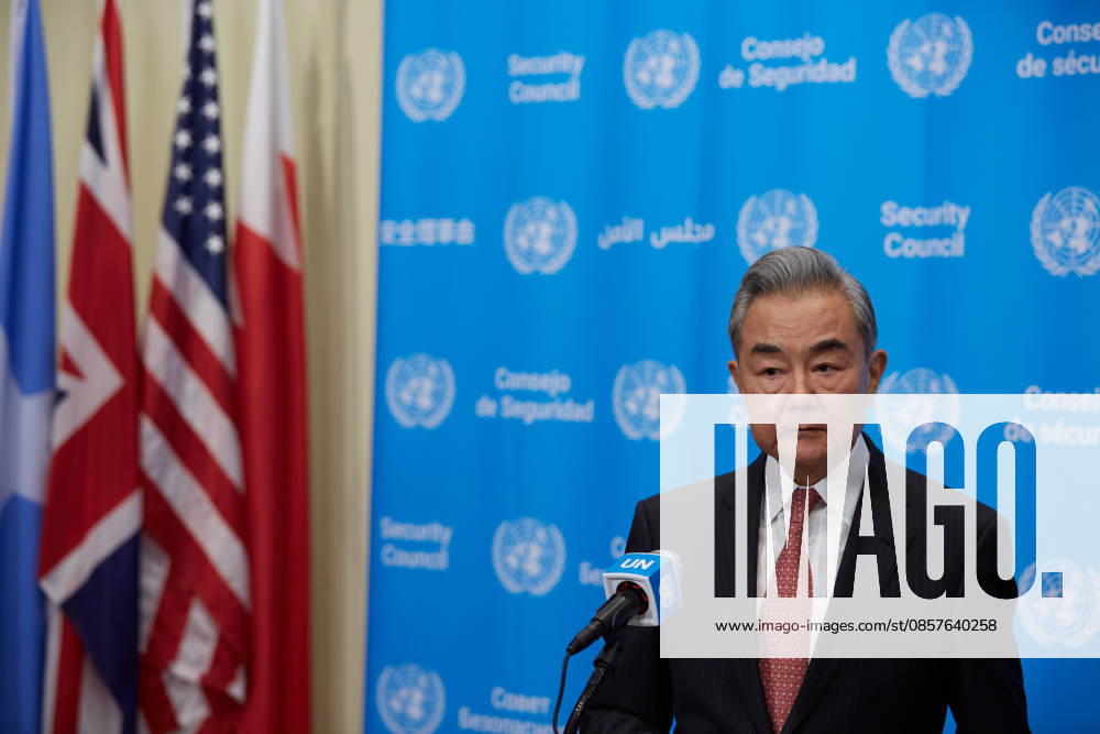 Chinese Foreign Minister WANG YI speaks to reporters during a press encounter at the Security Council stakeout at U.N. Headquarters. New York USA - ZUMA 20260526_mda_s237_347