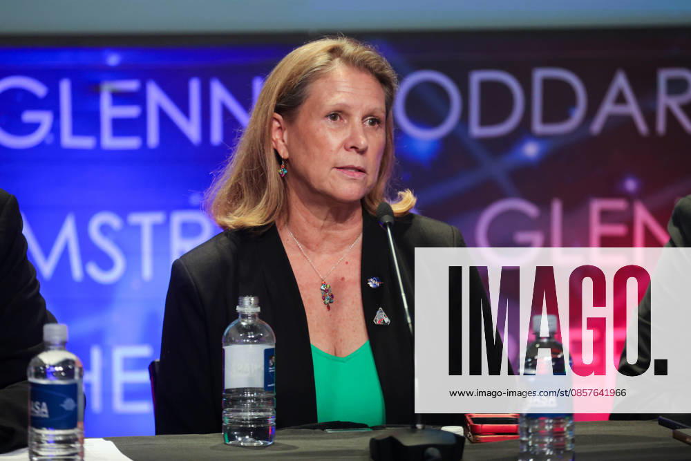 LORI GLAZE, Acting Associate Administrator, Exploration Systems Development Mission Directorate, NASA, speaks at a press conference announcing Moon Base plans and mission progress at NASA Headquarters in Washington, D.C. on May 26, 2026. NASA s Moon Base program is a long-term lunar exploration and infrastructure initiative designed to enable sustained human presence at the lunar South Pole. Washington USA - ZUMAd227 20260526_znp_d227_044