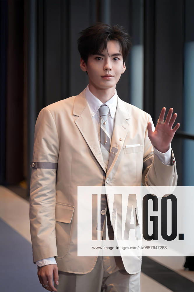 Singer Bi Wenjun attends the OK! Magazine Moonlight Party on May 27, 2026 in Beijing, China.