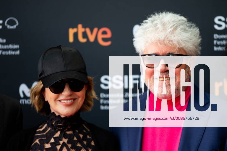 Entertainment Bilder der Woche KW39 September 28, 2018 - San Sebastian, Spain - Pedro Almodovar and Mercedes Moran at The Angel premiere during the 66th San Sebastian International Film Festival on September 28, 2018 in San Sebastian, Spain. San Sebastian Spain - ZUMAn230 20180928_zaa_n230_348