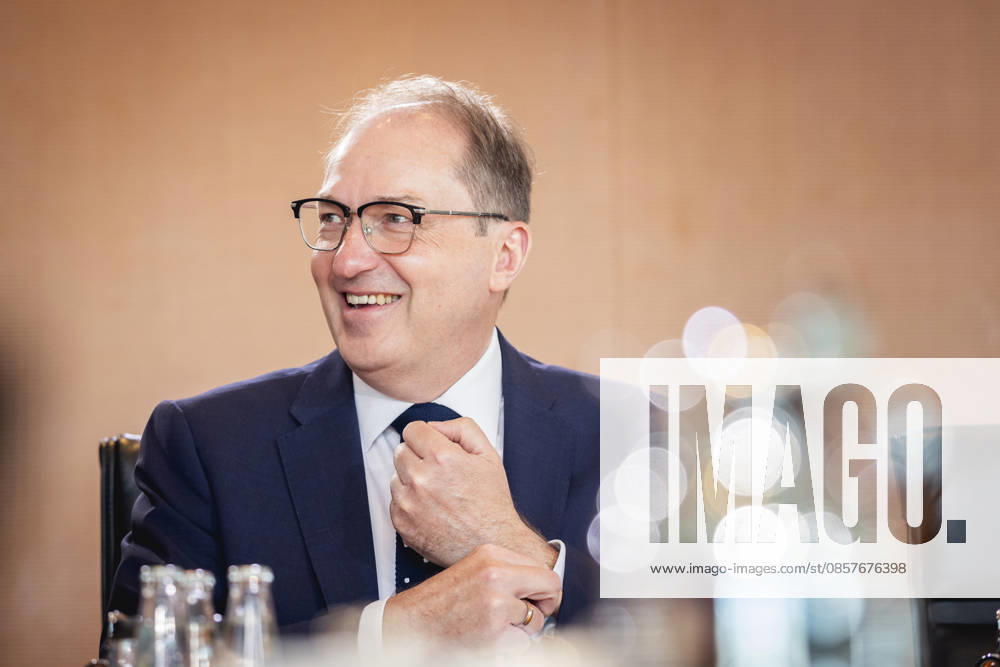 Alexander Dobrindt CSU , Federal Minister of the Interior, taken during a cabinet meeting in Berlin, 27 05 2026 Berlin Germany