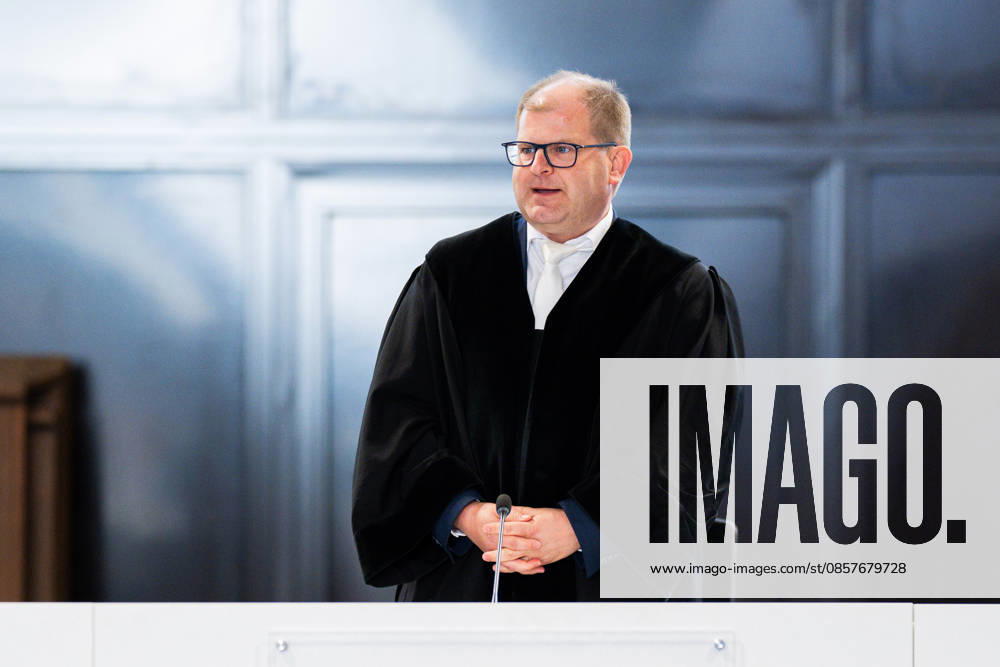 Verdict announced at the trial of Daniela Klette The alleged RAF terrorist is accused of attempted murder and involvement in armed robberies, which is being tried in a converted riding arena at the Verden Aller Regional Court in Lower Saxony The public prosecutor is demanding 15 years in prison Pictured Lars Engelke Judge ,