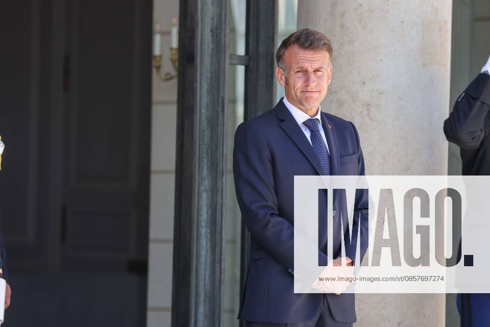 Paris, France le 27 mai 2026 - Le President de la Republique Emmanuel Macron recoit M. Milojko Spajic, Premier ministre du Montenegro au Palais de l Elysee - The President of the Republic Emmanuel Macron receives Mr. Milojko Spajic, Prime Minister of Montenegro at the Elysee Palace