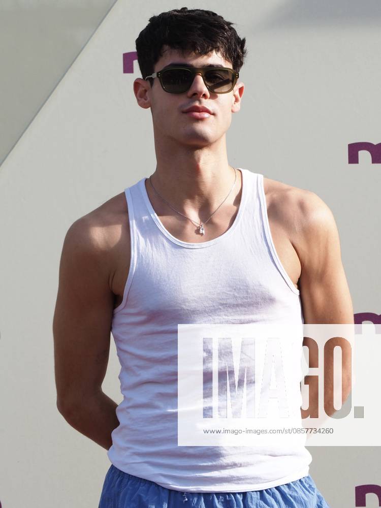MADRID, SPAIN - MAY 27: SERGIO BEX attends the photocall of the Casa Mo annual event featuring its La Cockteleria collection, organized by Multiopticas, on May 27, 2026 in Madrid, Spain. Madrid Spain - ZUMAh199 20260527_zip_h199_018