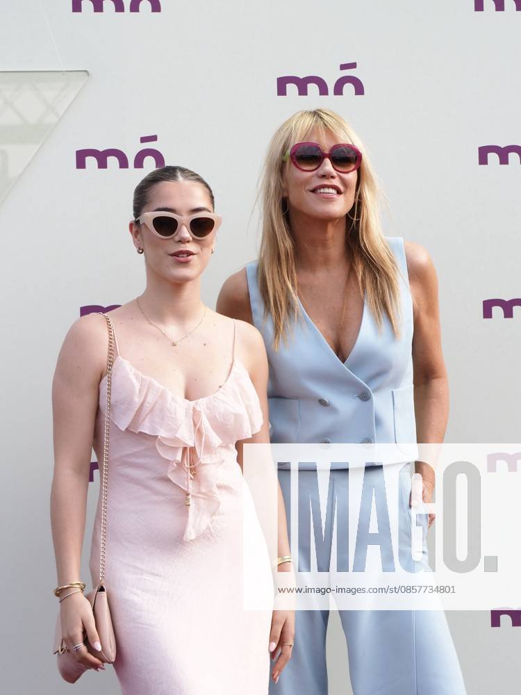 MADRID, SPAIN - MAY 27: RAQUEL MERONO and MARTINA MERONO attends the photocall of the Casa Mo annual event featuring its La Cockteleria collection, organized by Multiopticas, on May 27, 2026 in Madrid, Spain. Madrid Spain - ZUMAh199 20260527_zip_h199_055