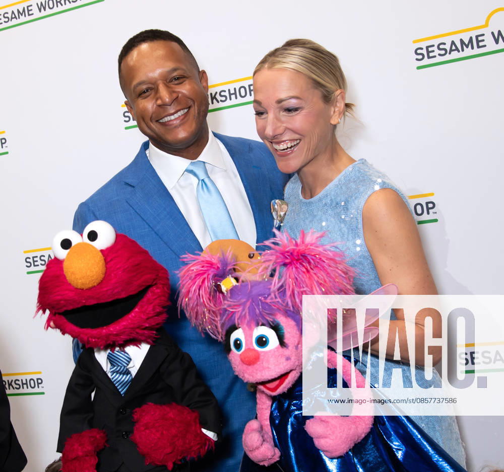 2026 Sesame Workshop Benefit Gala Featuring: Craig Melvin, Lindsay Czarniak Where: New York, New York, United States When: 28 May 2026 Credit: Janet Mayer INSTARimages.com . NOT FOR USE BY NEWSPAPERS BASED IN THE UK.