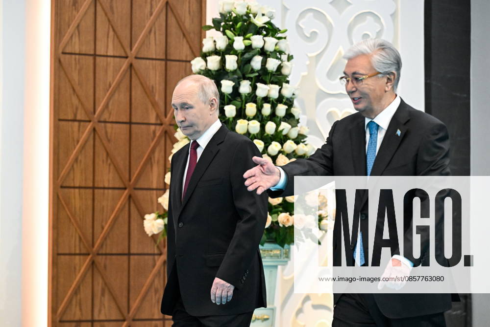 KAZAKHSTAN, ASTANA - MAY 28, 2026: Russia s President Vladimir Putin (L) and Kazakhstan s President Kassym-Jomart Tokayev are seen during a welcome ceremony at the Independence Palace. Sergei Bobylev TASS 93124939