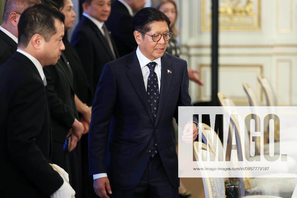 Japan s Prime Minister Sanae Takaichi - Philippines President Ferdinand Marcos Jr. meeting in Tokyo TOKYO, JAPAN - MAY 28: (--- – MANDATORY CREDIT - KIYOSHI OTA POOL BLOOMBERG - NO MARKETING NO ADVERTISING CAMPAIGNS - DISTRIBUTED AS A SERVICE TO CLIENTS----) Philippines President Ferdinand Marcos Jr. meets with Japan s Prime Minister Sanae Takaichi (not seen) during a summit meeting at the Akasaka Palace state guest house in Tokyo, Japan, on May 28, 2026. Kiyoshi Ota Anadolu Tokyo Japan. Editorial use only. Please get in touch for any other usage.