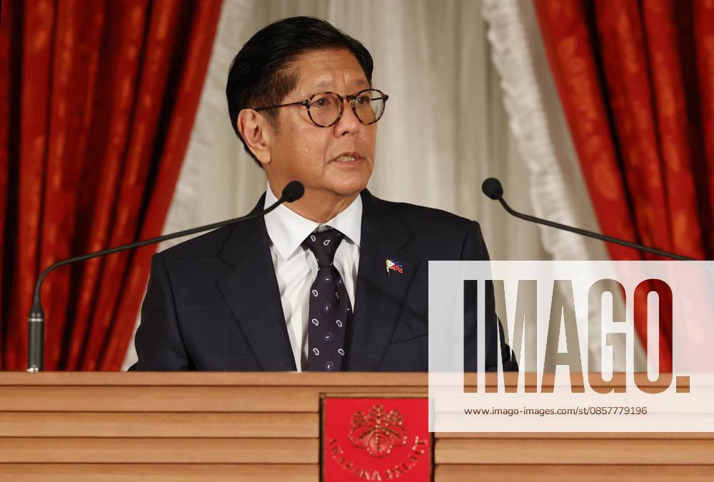 Japan s Prime Minister Sanae Takaichi - Philippines President Ferdinand Marcos Jr. meeting in Tokyo TOKYO, JAPAN - MAY 28: (--- – MANDATORY CREDIT - RODRIGO REYES MARIN POOL - NO MARKETING NO ADVERTISING CAMPAIGNS - DISTRIBUTED AS A SERVICE TO CLIENTS----) Philippine President Ferdinand Marcos Jr. speaks during a joint press conference after his meeting with Japan s Prime Minister Sanae Takaichi (not seen) during a summit meeting at the Akasaka Palace state guest house in Tokyo, Japan, on May 28, 2026. Rodrigo Reyes Marin Anadolu Tokyo Japan. Editorial use only. Please get in touch for any other usage.