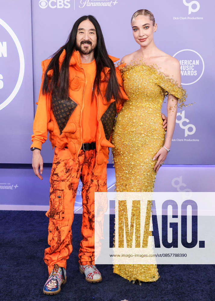 52nd Annual American Music Awards - Arrivals PARADISE, LAS VEGAS, NEVADA, USA - MAY 25: Steve Aoki and wife Sasha Sofine arrive at the 52nd Annual American Music Awards held at the MGM Grand Garden Arena on May 25, 2026 in Paradise, Las Vegas, Nevada, United States. (Photo by Xavier Collin Image Press Agency)