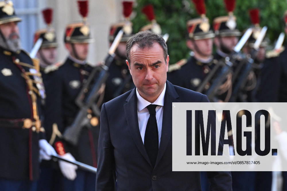 Invited guests arrive for a state dinner at the Elysee FA French Prime Minister Sebastien Lecornu arrives for a state dinner as part of Indonesia s President s visit at The Elysee Presidential Palace in Paris on May 28, 2026. Photo by Firas Abdullah ABACAPRESS.COM Paris Ile-de-France France