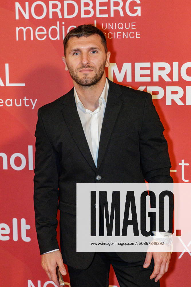 Düsseldorf Shkodran Mustafi at the second charity gala in aid of the Umbrella Foundation at the Hyatt Regency Hotel in Düsseldorfs Medienhafen The Umbrella Fou