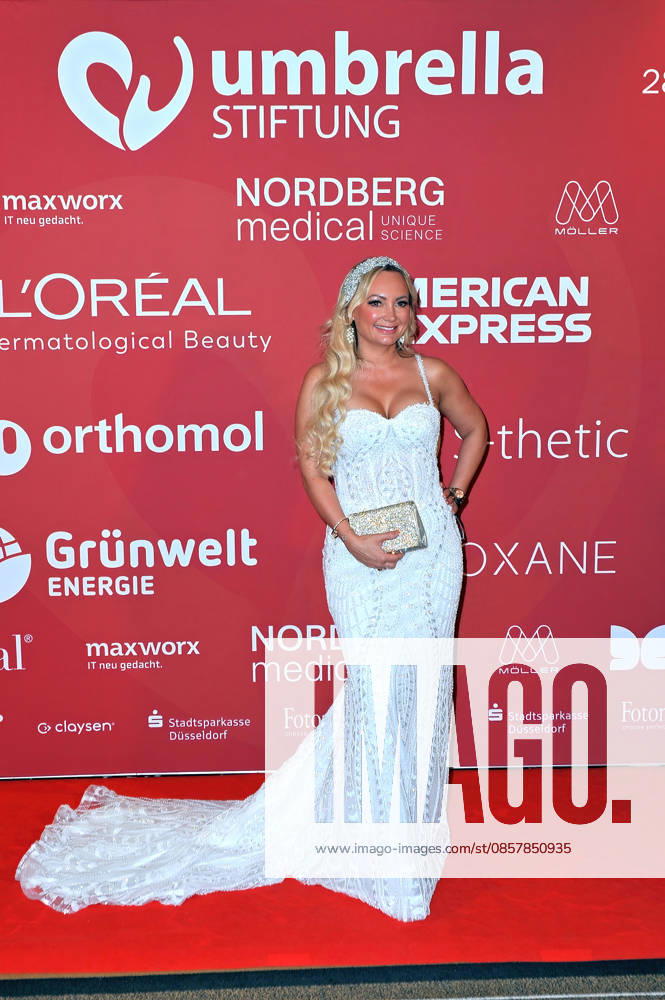 Charity Night of the Umbrella Foundation Janina Witte on the occasion of the Charity Night of the Umbrella Foundation on 28 05 2026 at the Hyatt Regency Düsseldorf 20260528MWI125918