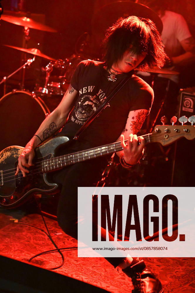 Sam Hariss from Ravagers live at a concert at Lux Hannover, 28 05 2026 Foto:xR.xKeuntjex xFuturexImagex ravagers_6503