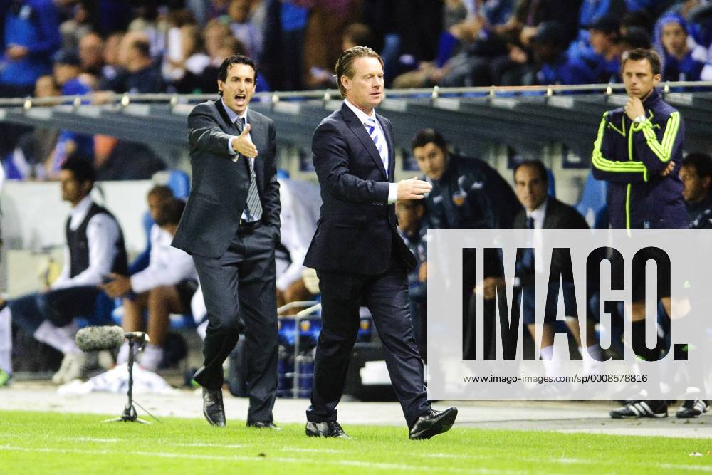 Unai Emery of Valencia (L) coach Mario Been of Genk, KRC Genk - Valencia CF JackxJacobsxIVx 360647