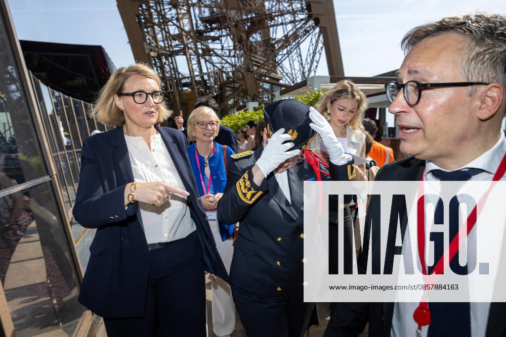 Welcoming Ceremony for French Citizenship At Eiffel Tower - Paris Marie-Pierre Vedrenne (Minister Delegate to the Minister of the Interior, in charge of Citizenship) and Patrick Branco-Ruivo (Director of the Eiffel tower) and Mireille Larrede (Prefect delegate for immagration) at the Tour Eiffel, for welcoming ceremony for French citizenship chaired by Mrs.Marie Pierre Vedrenne, Minister Delegate to the Minister of the Interior, in charge of Citizenship Paris, France May 29, 2026. Photo by Franck Derouda ABACAPRESS.COM Paris Eiffel Tower France