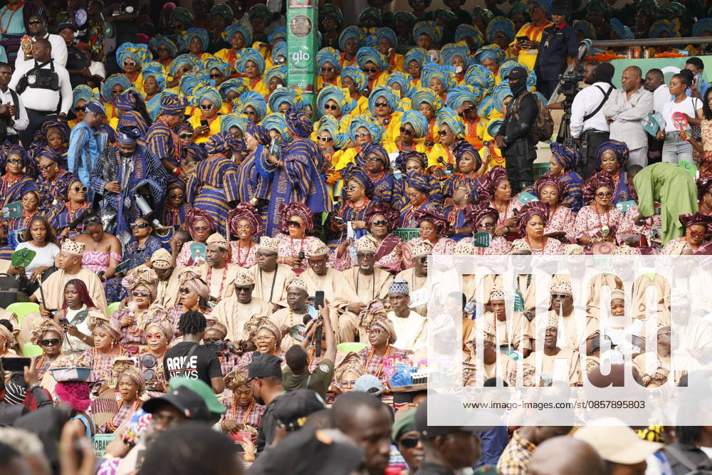 Ojude Oba Festival brings colorful celebrations to Ogun State in Nigeria OGUN STATE, NIGERIA - MAY 29: Traditional Ojude Oba Festival held takes place in honor of the Awujale, the traditional ruler of the Ijebu Kingdom, with residents filling the streets in vibrant traditional attire, in Ogun State in southwestern Nigeria, on May 29, 2026. The festival, symbolizing cultural identity, unity, and togetherness, features music and dancing as participants from different age and social groups join the celebrations. Emmanuel Osodi Anadolu Ogun Nigeria. Editorial use only. Please get in touch for any other usage.