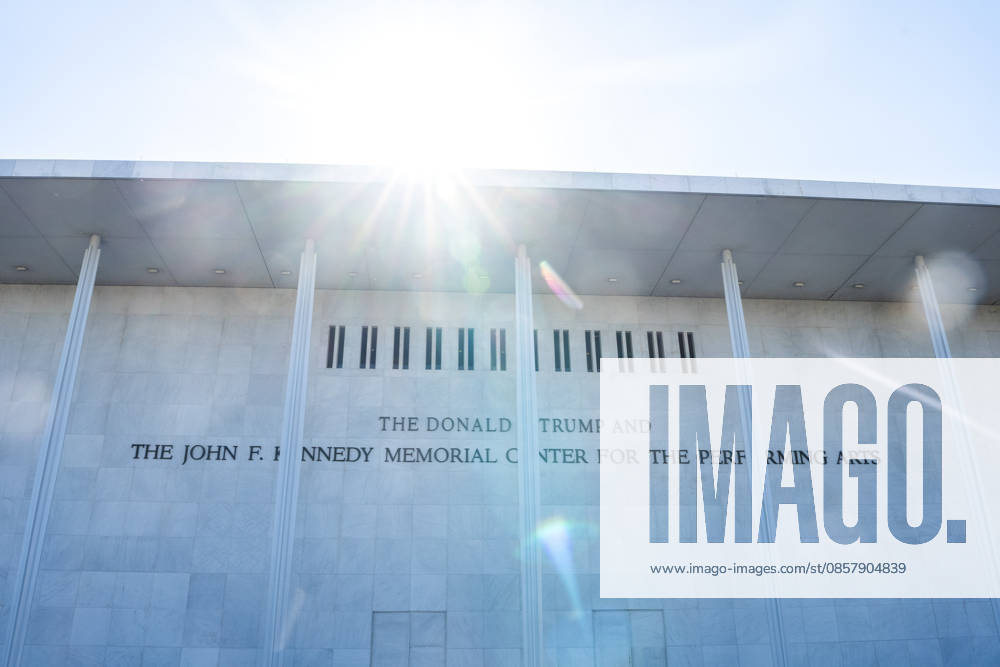 The Donald J. Trump and John F. Kennedy Center for the Performing Arts in Washington, DC on Friday, May 29, 2026. A federal judge ruled that President Trump overstepped his authority by renaming the Kennedy Center after himself, ordering Trump s name to be removed and reversing a decision to close the performing arts center for renovations. WAP20260529132a AARONxSCHWARTZ