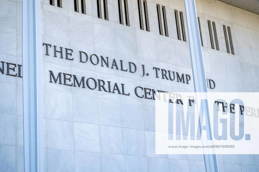 Exterior view of the John F. Kennedy Center for the Performing Arts. A federal judge ordered President Trump s name be removed from the building, ruling that only Congress has the authority to rename the institution. Washington USA - ZUMAk206 20260529_znp_k206_035