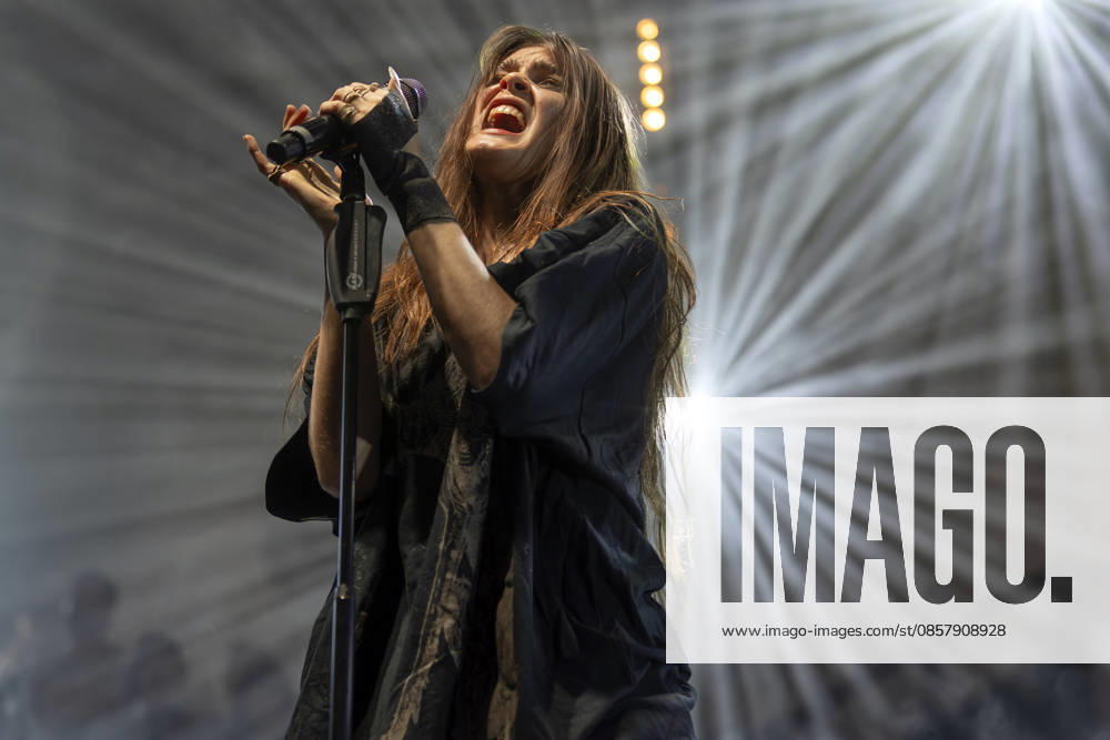 Sofia Isella performs at Manchester Albert Hall Sofia Isella performs at Albert Hall, Manchester, England, 29th May 2026, Credit:Mike Gray MIKE GRAY - B4227 Avalon