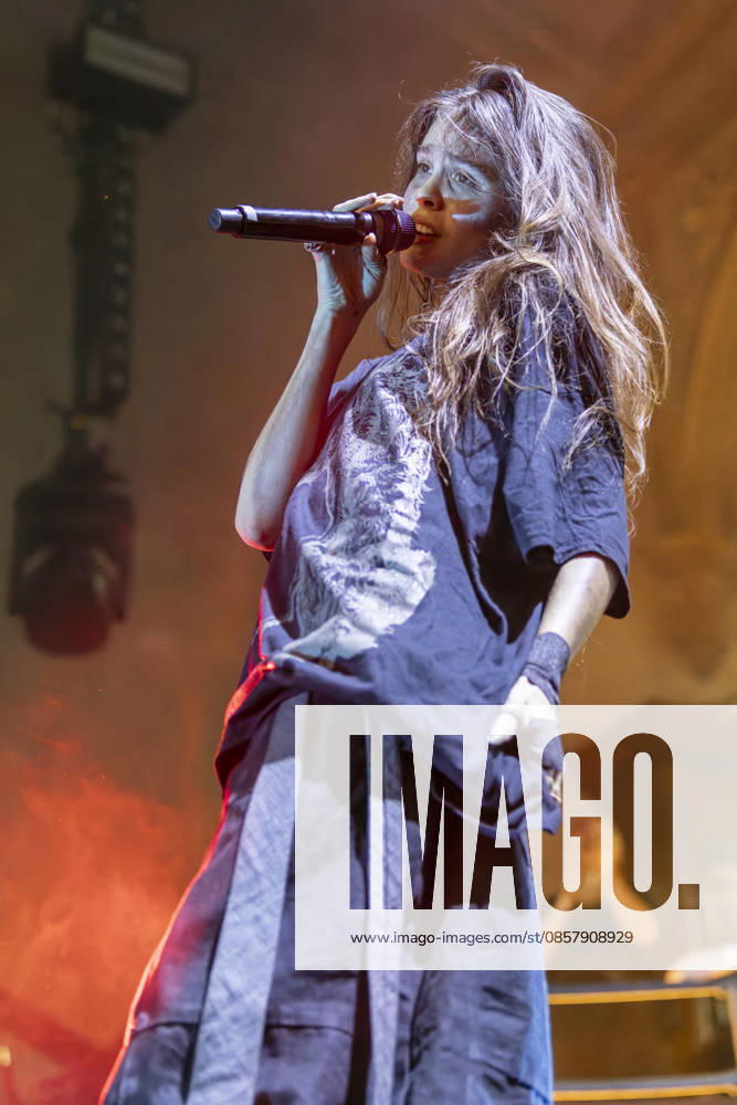 Sofia Isella performs at Manchester Albert Hall Sofia Isella performs at Albert Hall, Manchester, England, 29th May 2026, Credit:Mike Gray MIKE GRAY - B4227 Avalon