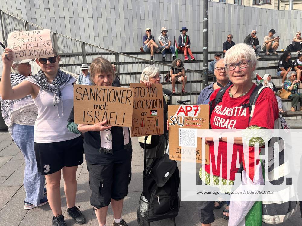 Israeli attacks on Palestine and Lebanon were protested in Sweden STOCKHOLM, SWEDEN - MAY 30: Demonstrators, holding banners and flags, gather to protest against Israel s ongoing attacks on the Gaza Strip and Lebanon, on May 30, 2026 in Stockholm, Sweden. Atila Altuntas Anadolu Stockholm Sweden. Editorial use only. Please get in touch for any other usage.