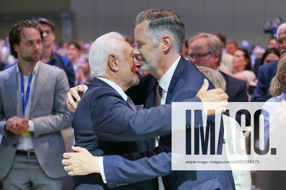 Estrel 77 FDP Federal Party Conference Wolfgang Kubicki and Christian Dürr after being elected party leader
