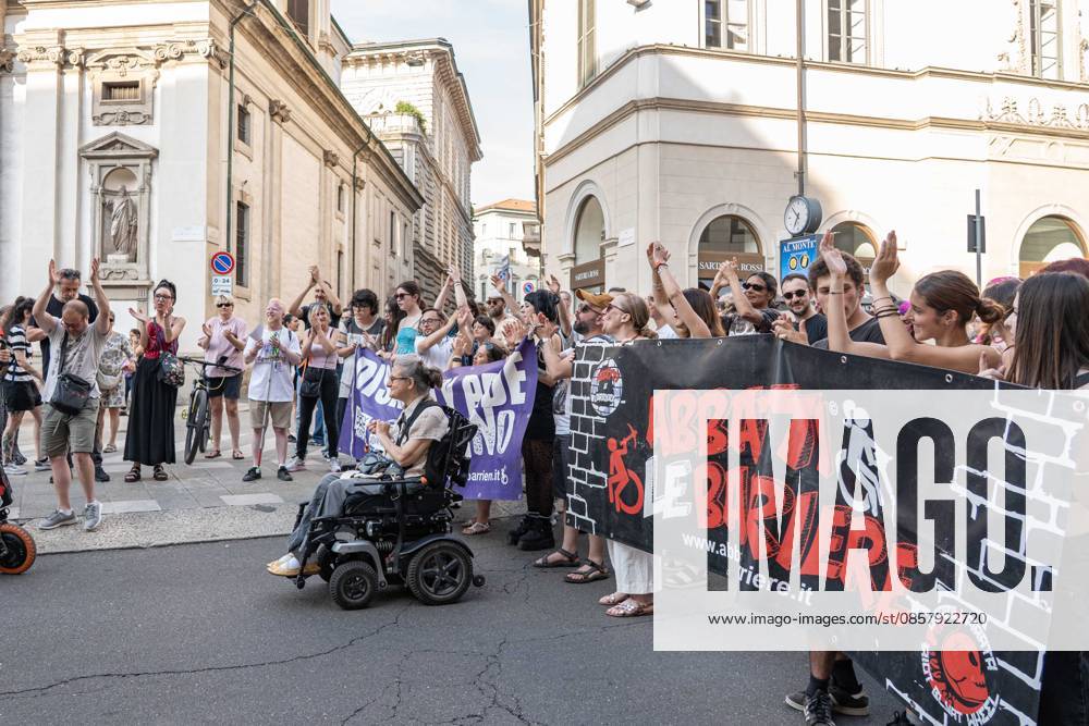 IPA85193040 - Milan, 30 05 26, Piazza Scala, Disability pride