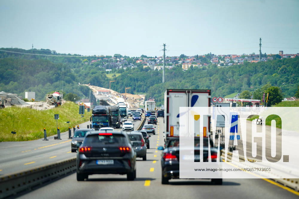 Niefern Öschelbronn, Baden Württemberg, Germany, Europe, A8 highway, Enztal crossing, hi