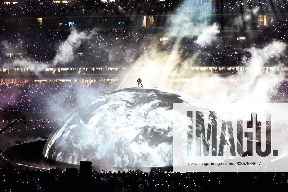 World-famous rap icon Kanye West performs in Istanbul for the first time ISTANBUL, TURKIYE - MAY 30: World-famous rap artist Kanye West performs live on stage for the first time in Istanbul, Turkiye, on May 30, 2026. Considered one of the biggest music events of the year, the mega concert was held at the Ataturk Olympic Stadium in cooperation with NTRteam. Muhammed Ali Yigit Anadolu Istanbul Turkey. Editorial use only. Please get in touch for any other usage.