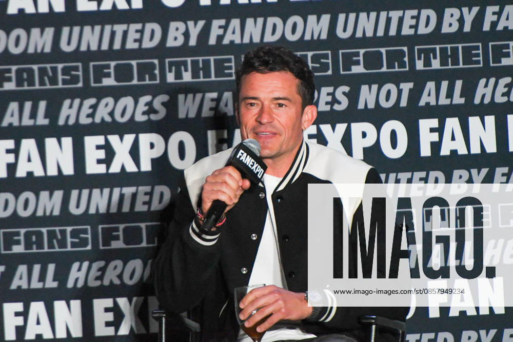Actor ORLANDO BLOOM, participates in a fan Q&A the Philadelphia FanExpo held at the Philadelphia Convention Center in downtown Philadelphia PA Philadelphia United States - ZUMArf1_ 20260530_zaf_rf1_049