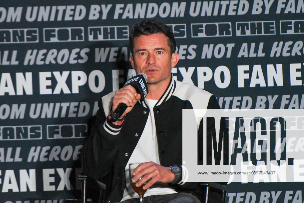 Actor ORLANDO BLOOM, participates in a fan Q&A the Philadelphia FanExpo held at the Philadelphia Convention Center in downtown Philadelphia PA Philadelphia United States - ZUMArf1_ 20260530_zaf_rf1_053
