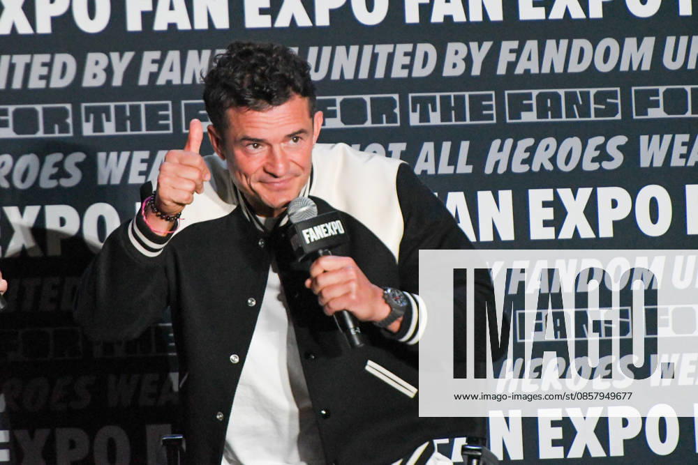 Actor ORLANDO BLOOM, participates in a fan Q&A the Philadelphia FanExpo held at the Philadelphia Convention Center in downtown Philadelphia PA Philadelphia United States - ZUMArf1_ 20260530_zaf_rf1_064