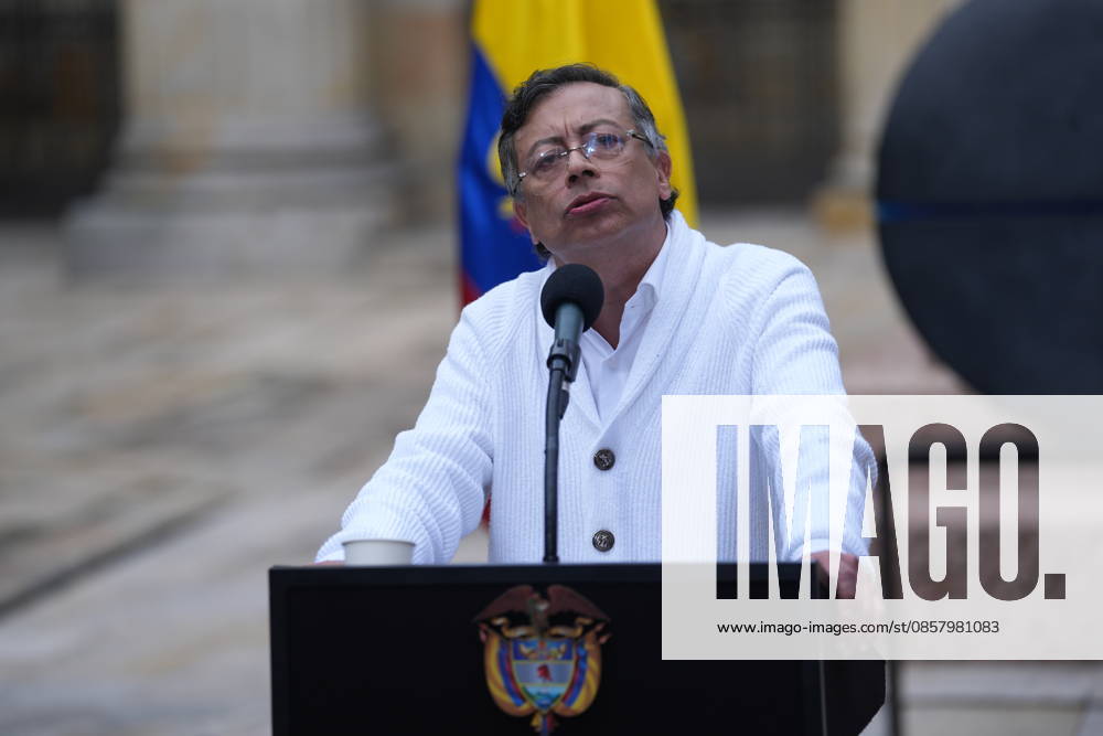 Colombian presidential elections BOGOTA, COLOMBIA - MAY 31: Colombian President Gustavo Petro delivers a speech as he casts his vote at Polling Station No. 1, marking the start of the presidential election day, where voters head to the polls to elect the country s next president in Bogota, Colombia on May 31, 2026. Juancho Torres Anadolu Bogota Colombia. Editorial use only. Please get in touch for any other usage.