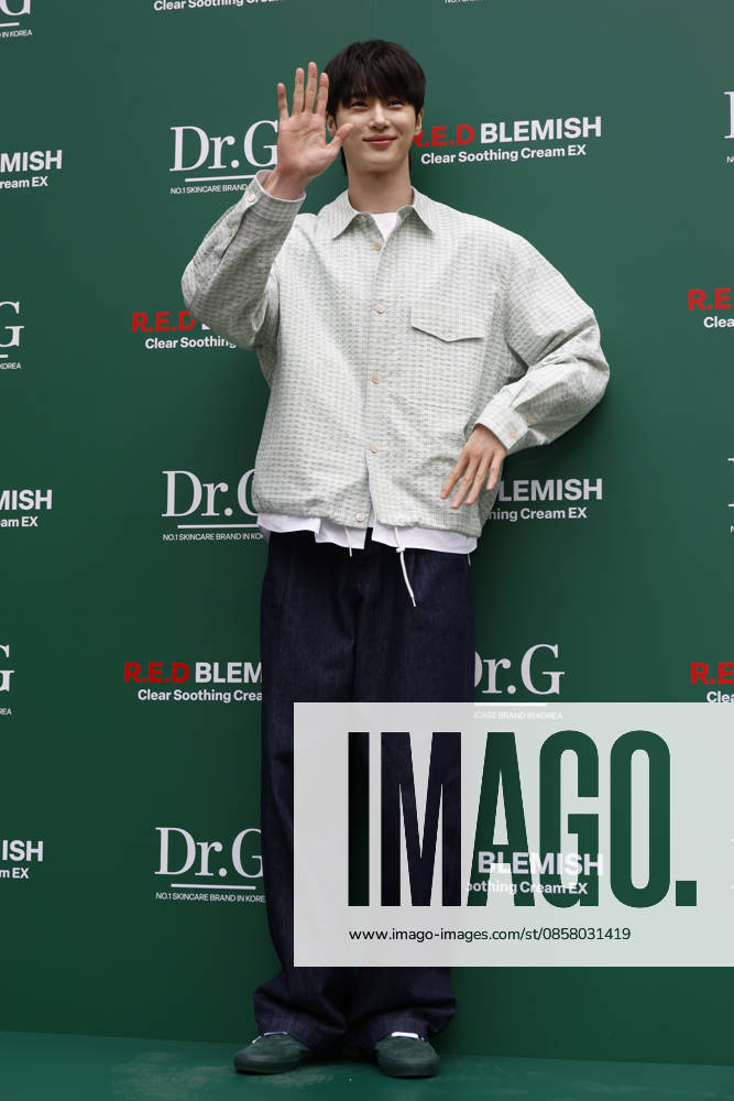 Byeon Woo-seok attends Dr.G pop-up store event in South Korea South Korean actor Byeon Woo-seok poses for photographers during a pop-up store event celebrating the product renewal of Korean dermocosmetic brand Dr.G in Seoul, South Korea, on June 01, 2026. Seoul South Korea