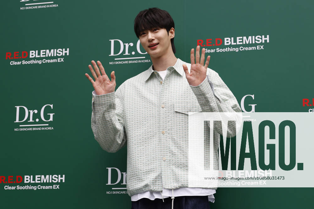 Byeon Woo-seok attends Dr.G pop-up store event in South Korea South Korean actor Byeon Woo-seok poses for photographers during a pop-up store event celebrating the product renewal of Korean dermocosmetic brand Dr.G in Seoul, South Korea, on June 01, 2026. Seoul South Korea