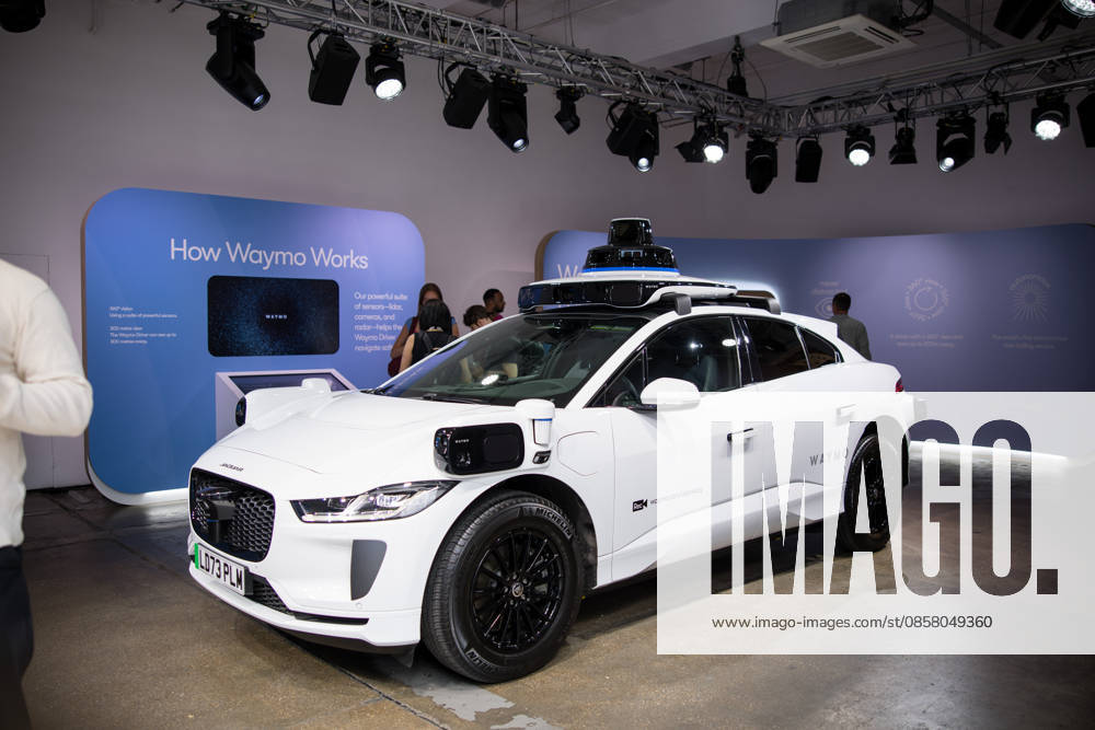 SWSX London 2026 Waymo Activation - Waymo is the official Super Partner of SXSW London, Credit:Ewelina Stachurska Show Me You Ewelina Stachurska Avalon United Kingdom, London, Shoreditch