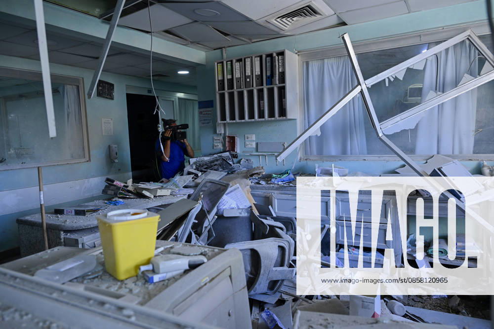Damage reported near hospital following strike in southern Lebanon TYRE, LEBANON - JUNE 02: Buildings and a parking area opposite Jabal Amel Hospital, the largest hospital in the city of Tyre, sustain heavy damage following a strike in the Maarakah area of southern Lebanon, on June 02, 2026. The hospital building, nearby structures, and vehicles are also damaged. Houssam Shbaro Anadolu Tyre Lebanon. Editorial use only. Please get in touch for any other usage.
