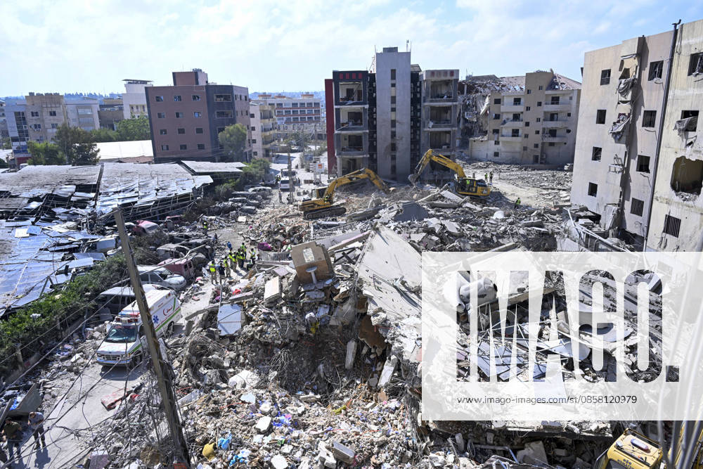 Damage reported near hospital following strike in southern Lebanon TYRE, LEBANON - JUNE 02: An aerial view of buildings and a parking area opposite Jabal Amel Hospital, the largest hospital in the city of Tyre, sustain heavy damage following a strike in the Maarakah area of southern Lebanon, on June 02, 2026. The hospital building, nearby structures, and vehicles are also damaged. Houssam Shbaro Anadolu Tyre Lebanon. Editorial use only. Please get in touch for any other usage.