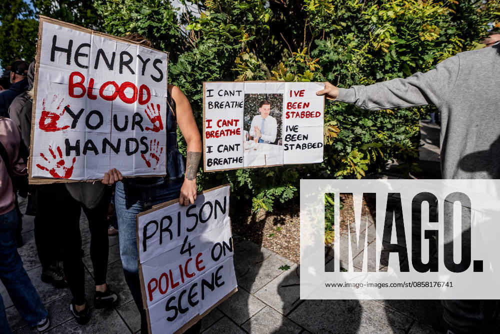 Southampton locals organised a flash protest following the release of Police body-cam footage of the arrest and subsequent death of Henry Nowak. The 18 year old was handcuffed by Hampshire Constabulary who accused him of racial abuse and did not believe that he had been stabbed. He subsequently bled to death in custody. The protest outside Southampton Central Police Station accused the government of 2 tier policing. London UK - ZUMAl94_ 20260602_zaf_l94_086