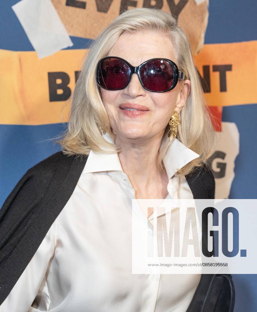 Diane Sawyer attends opening night for Every Brilliant Thing with Mariska Hargitay making her Broadway debut at The Hudson Theatre in New York, NY on June 2, 2026. New York USA - ZUMAr339 20260602_znp_r339_022