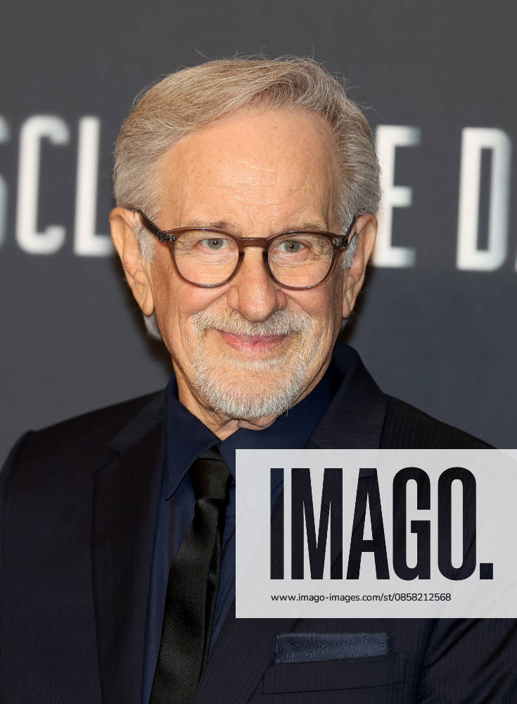 Disclosure Day - Paris Premiere Steven Spielberg attends the Disclosure Day Paris Premiere at Le Grand Rex on June 02, 2026 in Paris, France.