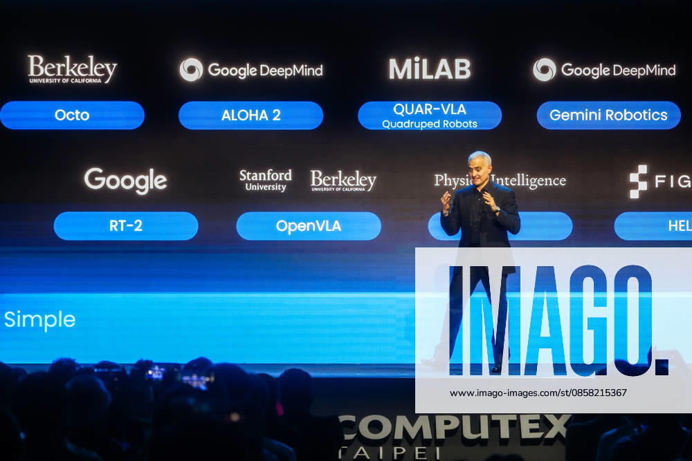 Chipmaker NXP s CEO Rafael Sotomayor gives keynote speech at COMPUTEX TAIPEI 2026 TAIPEI, TAIWAN - JUNE 3: Rafael Sotomayor, the CEO of Europe s third largest semiconductor manufacturer NXP, delivers a keynote speech, during the COMPUTEX TAIPEI trade show, in Taipei, Taiwan, on June 3, 2026. COMPUTEX TAIPEI is one of the world’s largest and most significant trade shows, featuring latest technologies, drones, data centres, Artificial Intelligence (AI) technologies, supercomputers, semiconductors products and other things from major international firms such as Nvidia, Intel, NXP, Foxconn and TSMC. Daniel Ceng Anadolu Taipei Taiwan. Editorial use only. Please get in touch for any other usage.