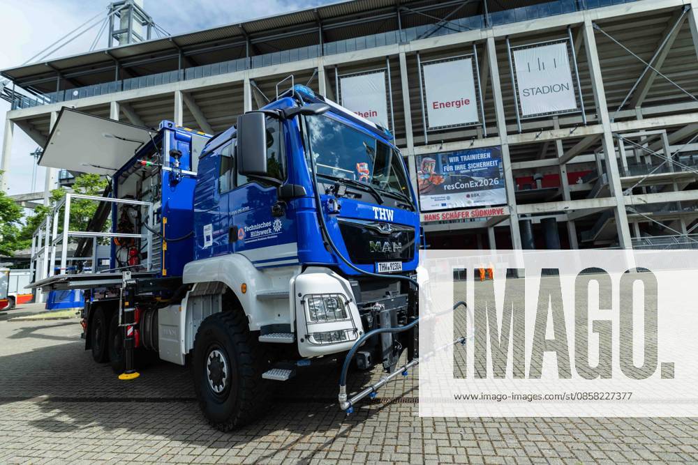 ResConEx 2026 on 03 06 2026 at the RheinEnergieStadion in Cologne A THW vehicle in front of the RheinEnergie Stadium