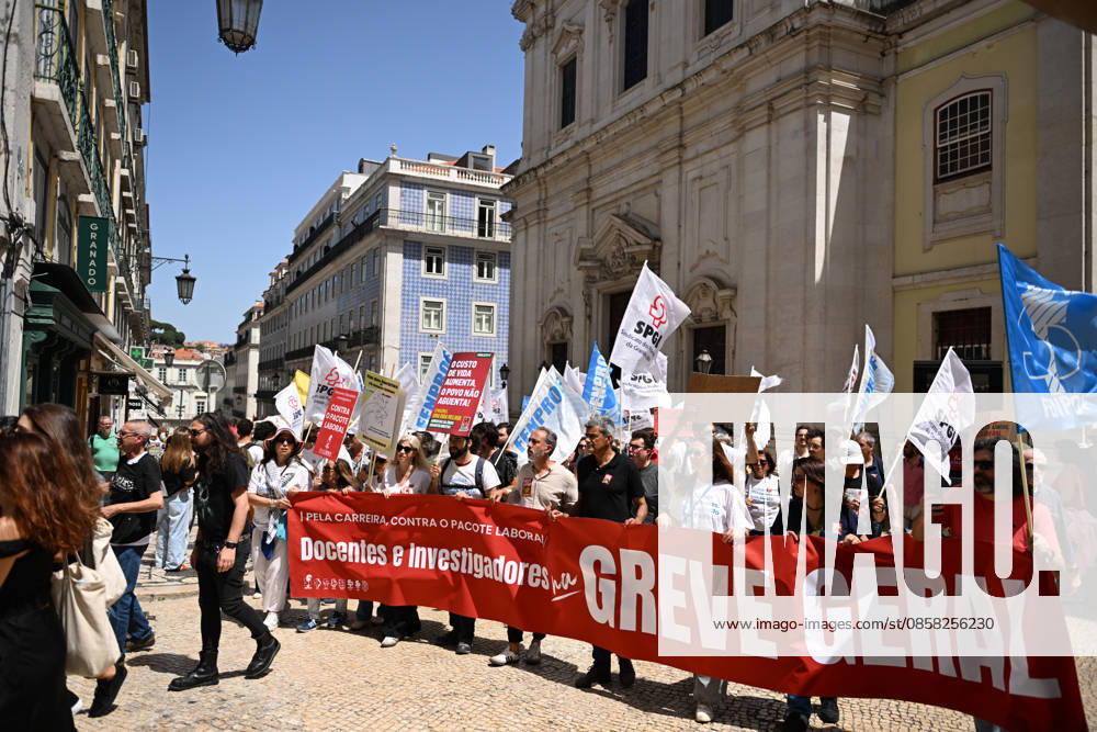 Nationwide Strike For Workers Lisbon LISBON, PORTUGAL - JUNE 03: Protesters hold a banner and wave red trade union flags as they line the streets during a national mobilization in Lisbon, Portugal on June 03, 2026. The demonstration, organized under the National Fight Day motto, demands increased wages, guaranteed labor rights, and measures against the rising cost of living, while advocating for the right to health and housing. Zed Jameson Anadolu Lisbon Portugal. Editorial use only. Please get in touch for any other usage.