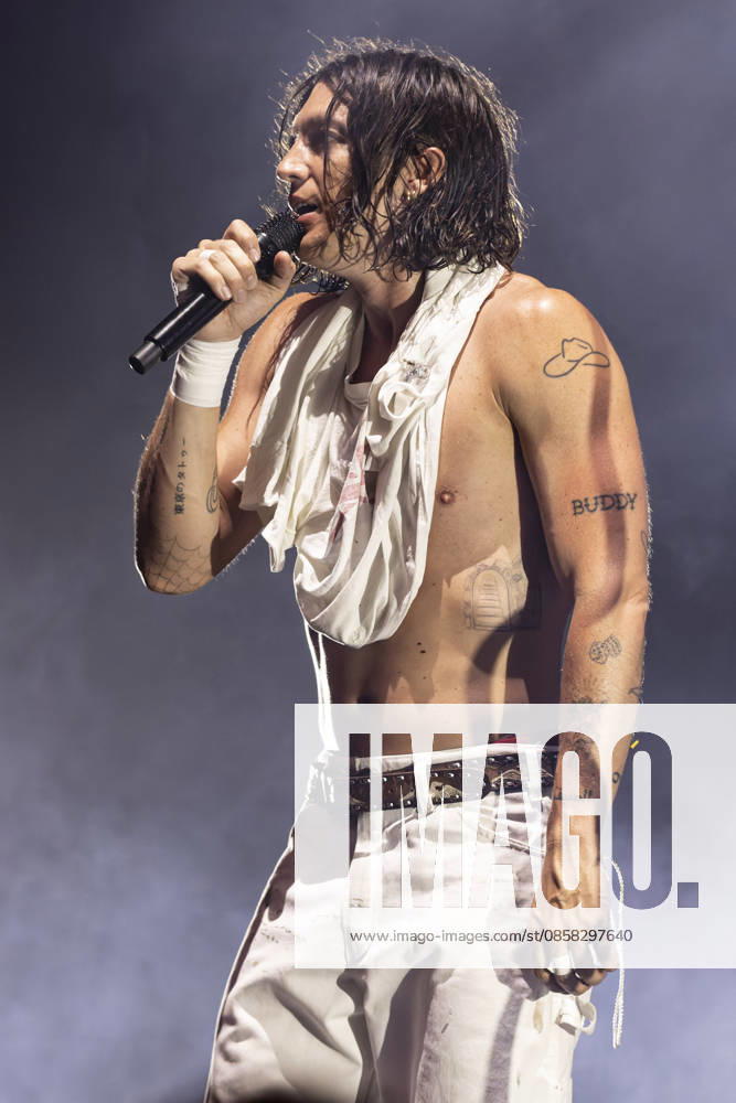 LANY perform at Manchester Apollo Paul Klein of American pop rock band LANY performs at O2 Apollo, Manchester, England, 3rd June 2026, Credit:Mike Gray MIKE GRAY - B4227 Avalon