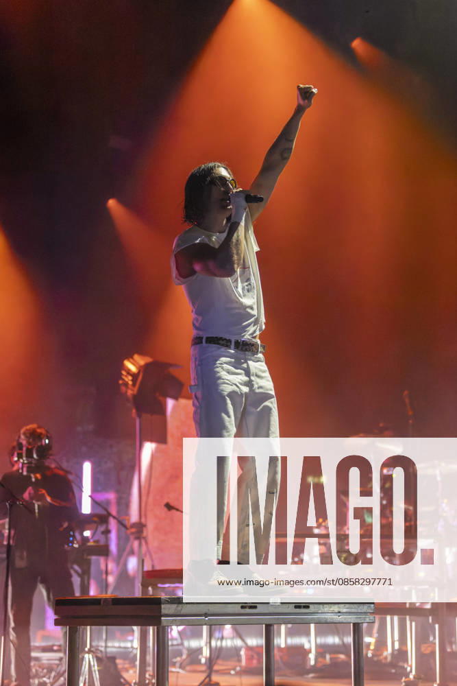 LANY perform at Manchester Apollo Paul Klein of American pop rock band LANY performs at O2 Apollo, Manchester, England, 3rd June 2026, Credit:Mike Gray MIKE GRAY - B4227 Avalon