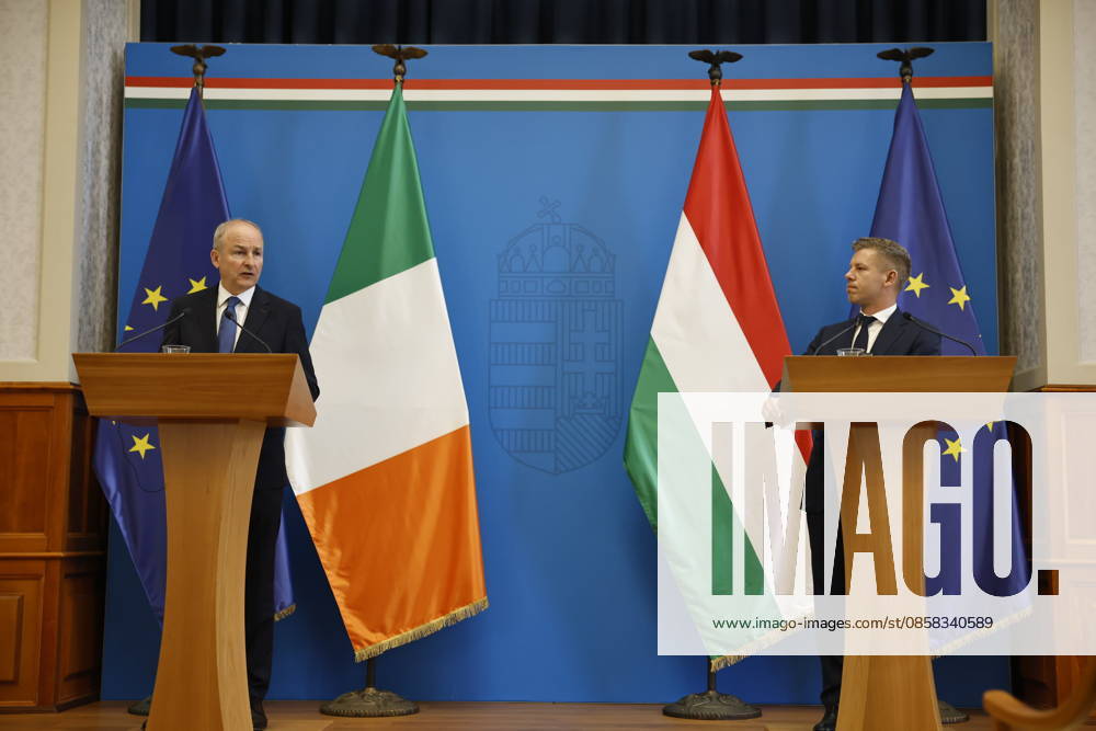 Peter Magyar - Micheal Martin meeting in Budapest BUDAPEST, HUNGARY - JUNE 04: Hungary s Prime Minister Peter Magyar (R) and Ireland s Prime Minister Micheal Martin (L) hold a joint press conference at the foreign ministry in Budapest, Hungary, on June 4, 2026. Arpad Kurucz Anadolu Budapest Hungary. Editorial use only. Please get in touch for any other usage.